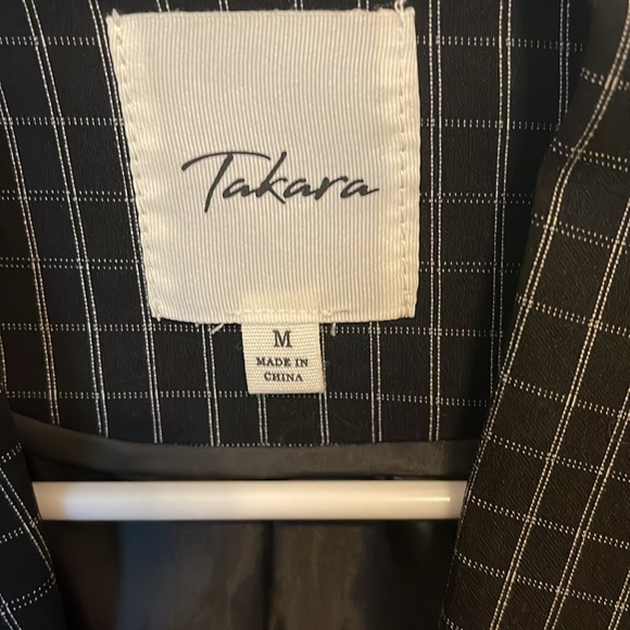 Blazer - Picture 2 of 3